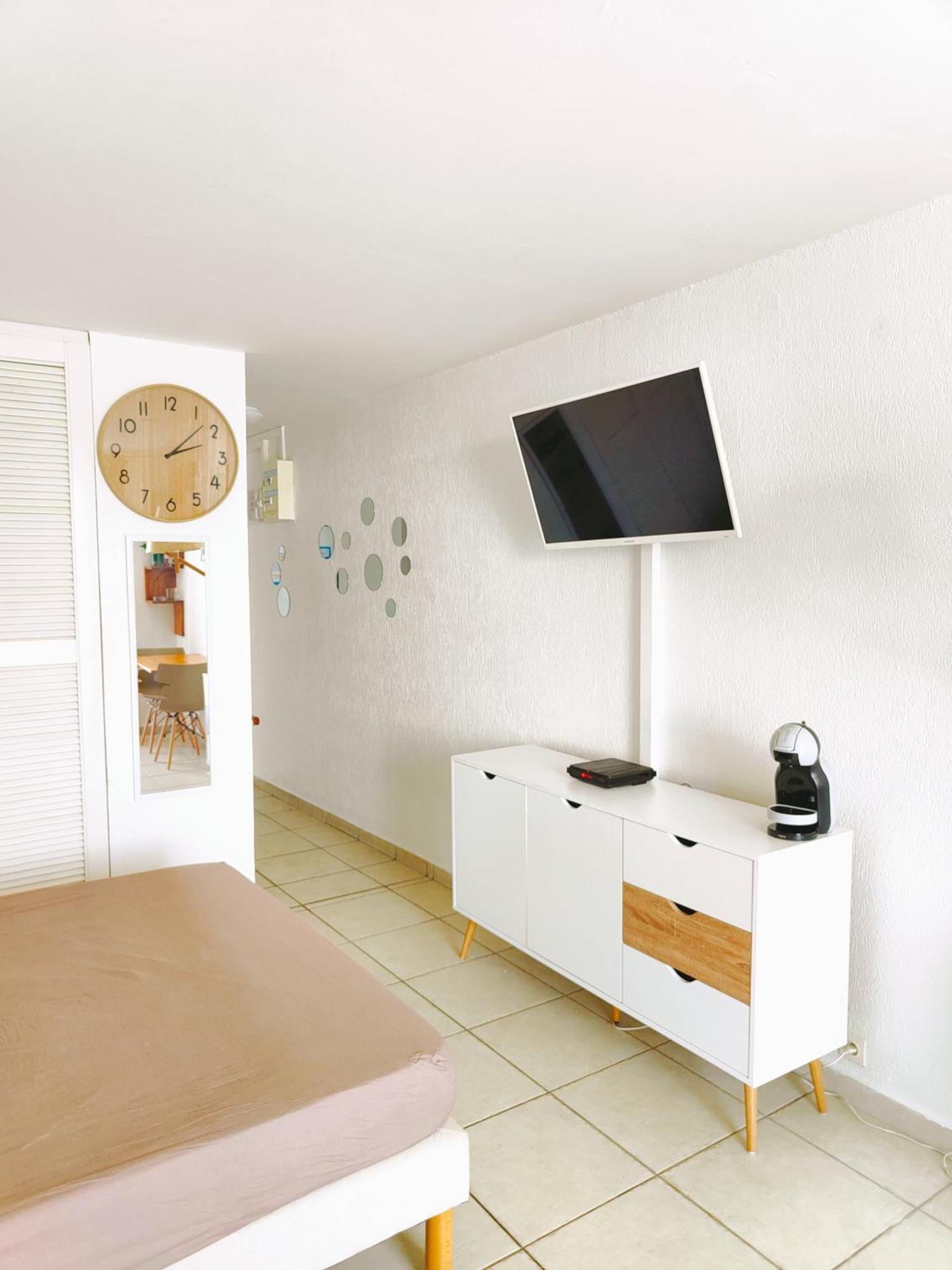 Studio West-Indies Residence Savane Et Archipel Le Gosier  Buitenkant foto
